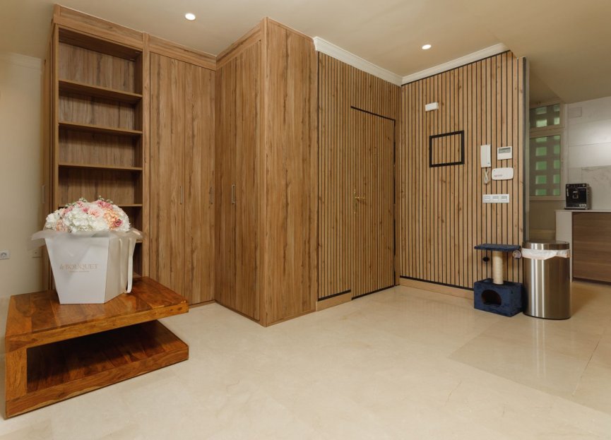 Resale - Apartment - Middle Floor Apartment - Benahavís - La Quinta