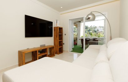 Resale - Apartment - Middle Floor Apartment - Benahavís - La Quinta