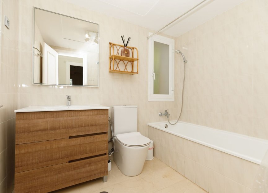 Resale - Apartment - Middle Floor Apartment - Benahavís - La Quinta