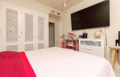 Resale - Apartment - Middle Floor Apartment - Benahavís - La Quinta