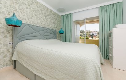 Resale - Apartment - Middle Floor Apartment - Benahavís - La Quinta