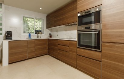 Resale - Apartment - Middle Floor Apartment - Benahavís - La Quinta