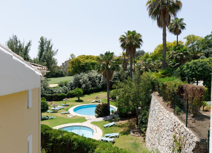 Resale - Apartment - Middle Floor Apartment - Benahavís - La Quinta