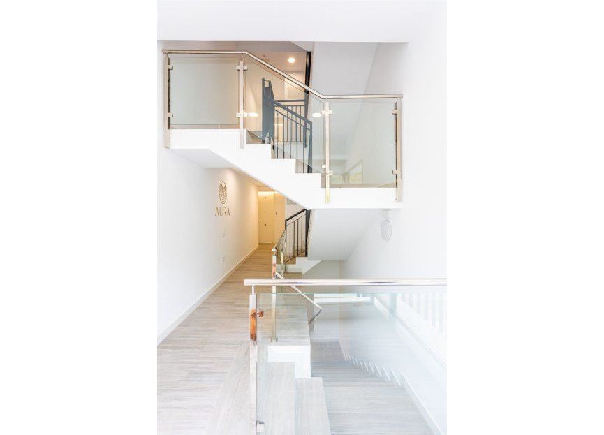 Resale - Apartment - Middle Floor Apartment - Fuengirola - Fuengirola Centro