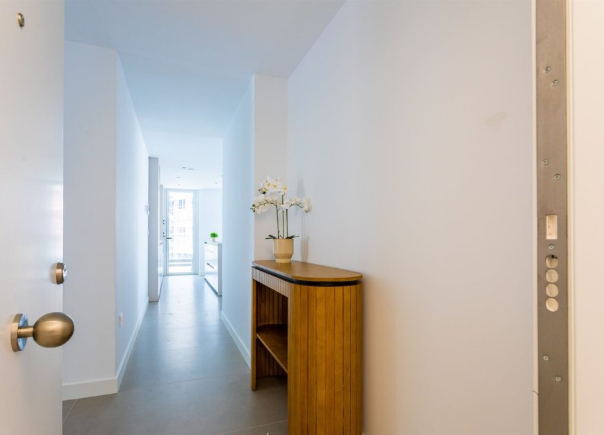 Resale - Apartment - Middle Floor Apartment - Fuengirola - Fuengirola Centro