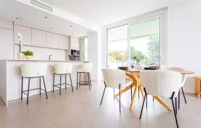 Resale - Apartment - Middle Floor Apartment - Fuengirola - Fuengirola Centro