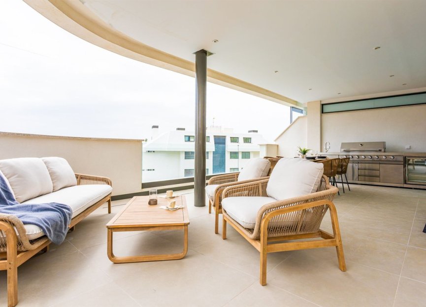 Resale - Apartment - Middle Floor Apartment - Fuengirola - Fuengirola Centro