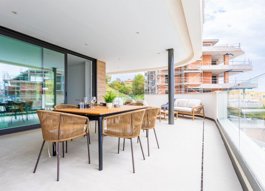 Resale - Apartment - Middle Floor Apartment - Fuengirola - Fuengirola Centro