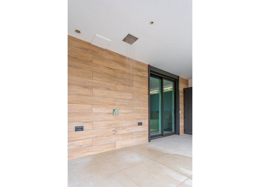 Resale - Apartment - Middle Floor Apartment - Fuengirola - Fuengirola Centro