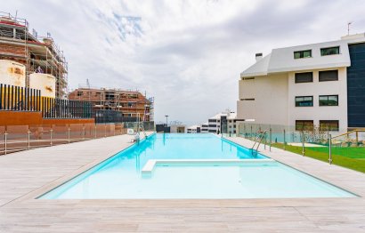 Resale - Apartment - Middle Floor Apartment - Fuengirola - Fuengirola Centro