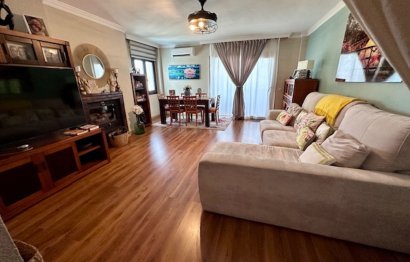 Resale - Apartment - Top Floor Apartment - Estepona - Estepona Centro