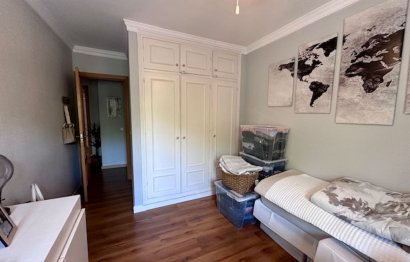 Resale - Apartment - Top Floor Apartment - Estepona - Estepona Centro