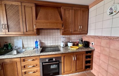 Resale - Apartment - Top Floor Apartment - Estepona - Estepona Centro