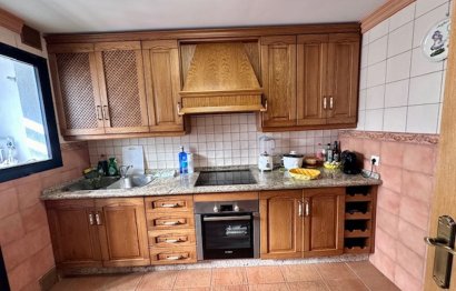 Resale - Apartment - Top Floor Apartment - Estepona - Estepona Centro