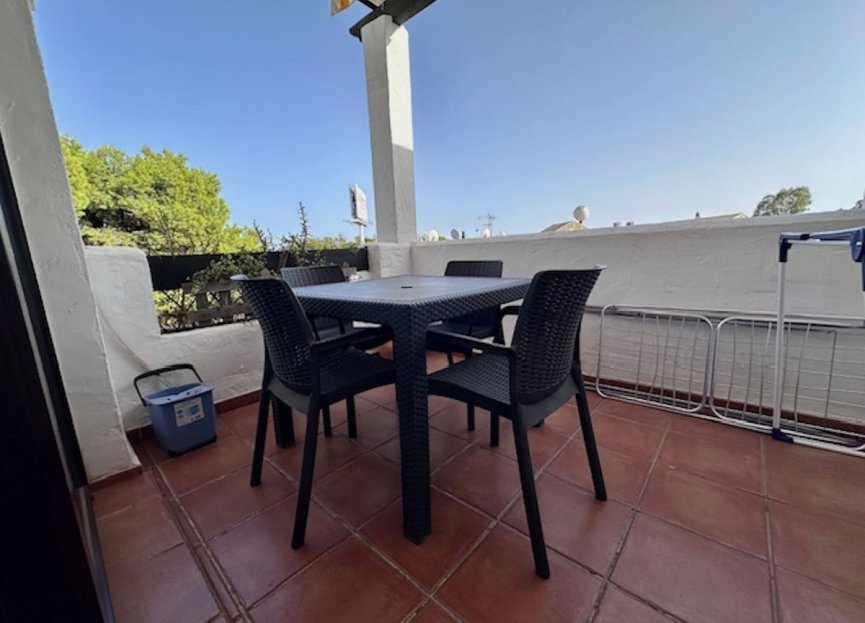 Resale - Apartment - Top Floor Apartment - Estepona - Estepona Centro