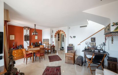 Resale - House - Townhouse - Casares - Casares Centro