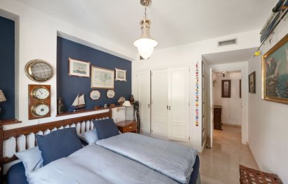 Resale - House - Townhouse - Casares - Casares Centro