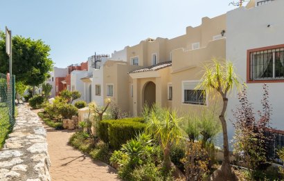 Resale - House - Townhouse - Casares - Casares Centro