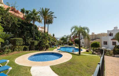 Resale - House - Townhouse - Casares - Casares Centro