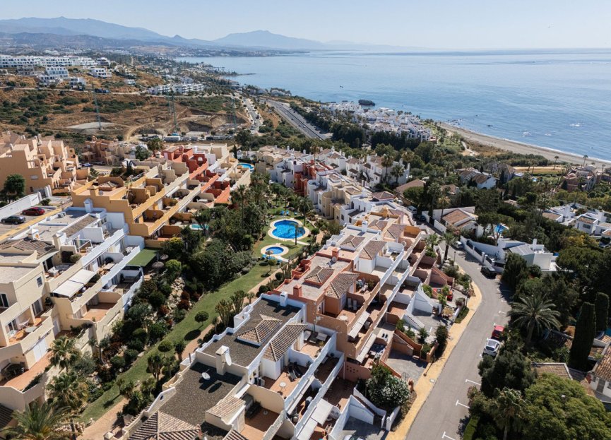 Resale - House - Townhouse - Casares - Casares Centro