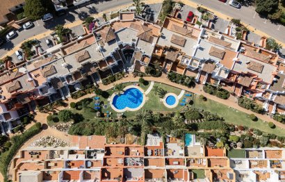 Resale - House - Townhouse - Casares - Casares Centro