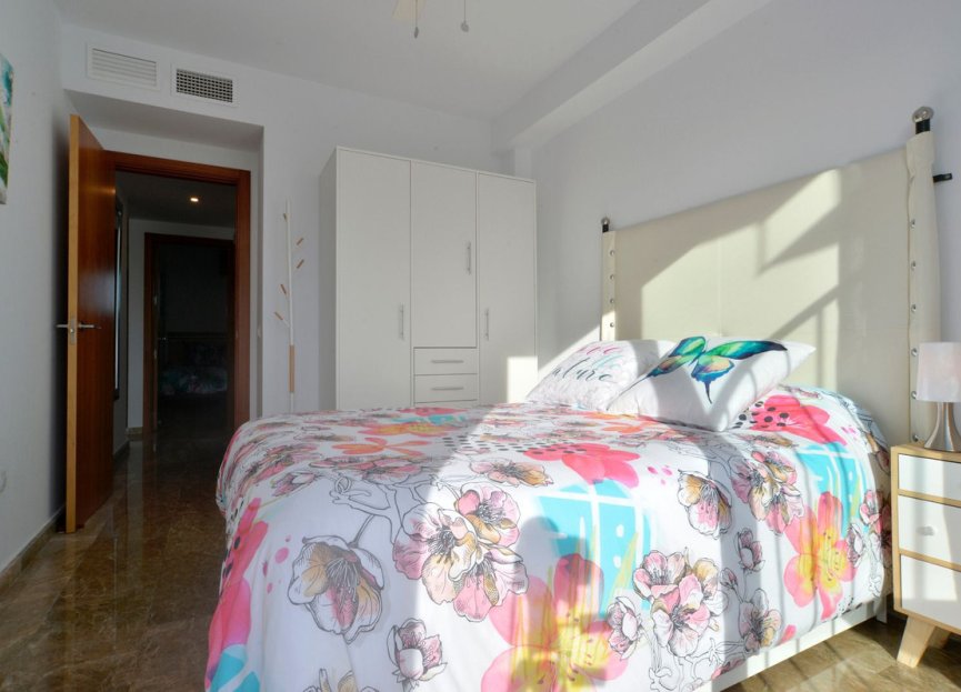 Reventa - Apartment - Top Floor Apartment - Estepona - Estepona Centro