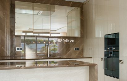 Resale - Ground floor apartment - Marbella - The Golden Mile