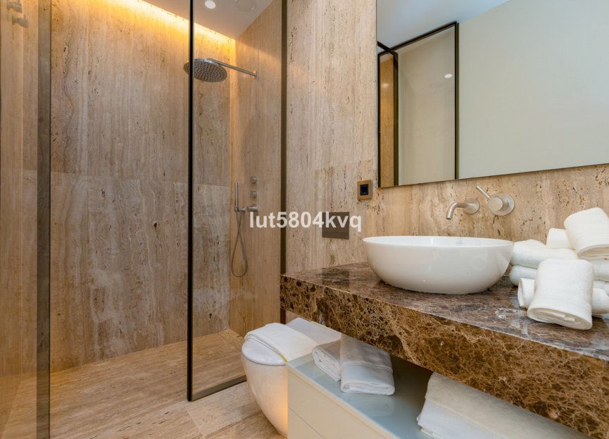 Resale - Ground floor apartment - Marbella - The Golden Mile