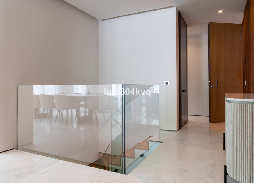 Resale - Ground floor apartment - Marbella - The Golden Mile