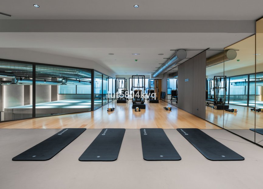 Resale - Ground floor apartment - Marbella - The Golden Mile