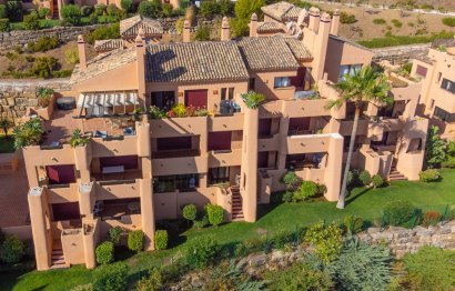 Resale - Ground floor apartment - Marbella - La Mairena