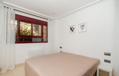 Resale - Ground floor apartment - Marbella - La Mairena