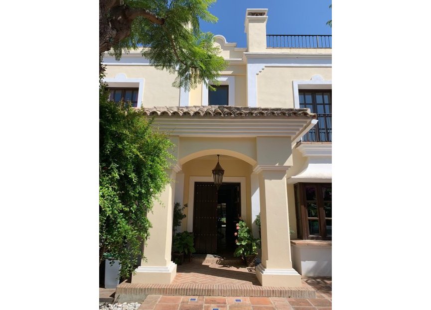 Reventa - House - Detached Villa - Marbella - Sierra Blanca