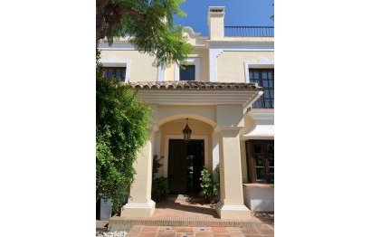 Reventa - House - Detached Villa - Marbella - Sierra Blanca