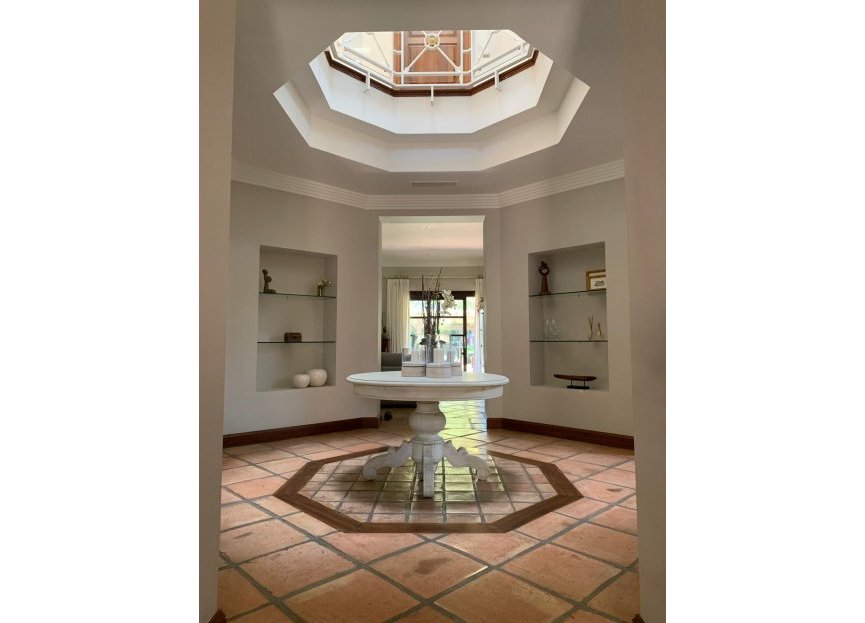 Reventa - House - Detached Villa - Marbella - Sierra Blanca