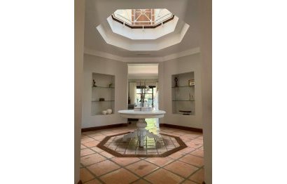 Reventa - House - Detached Villa - Marbella - Sierra Blanca