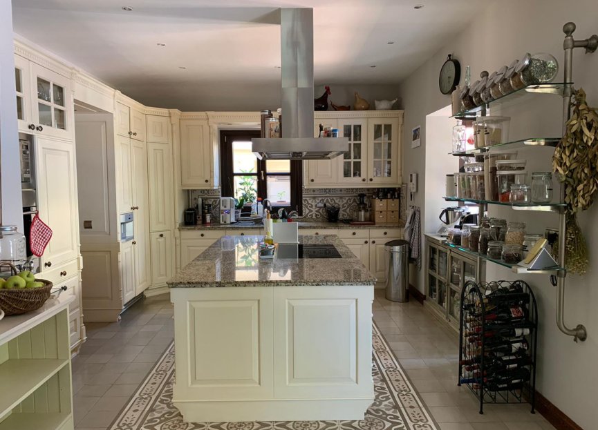 Reventa - House - Detached Villa - Marbella - Sierra Blanca