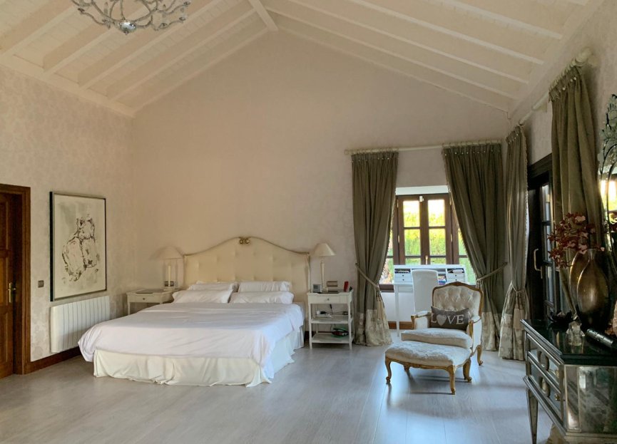 Reventa - House - Detached Villa - Marbella - Sierra Blanca