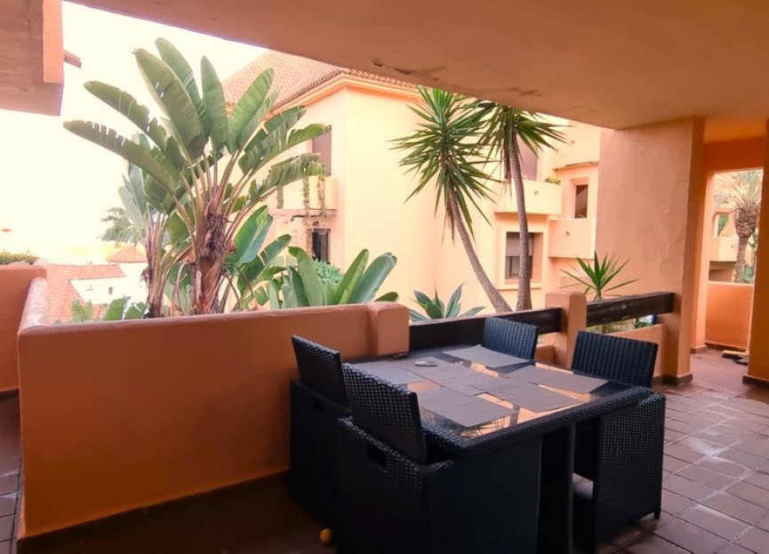 Resale - Apartment - Middle Floor Apartment - Manilva - La Duquesa