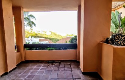 Resale - Apartment - Middle Floor Apartment - Manilva - La Duquesa