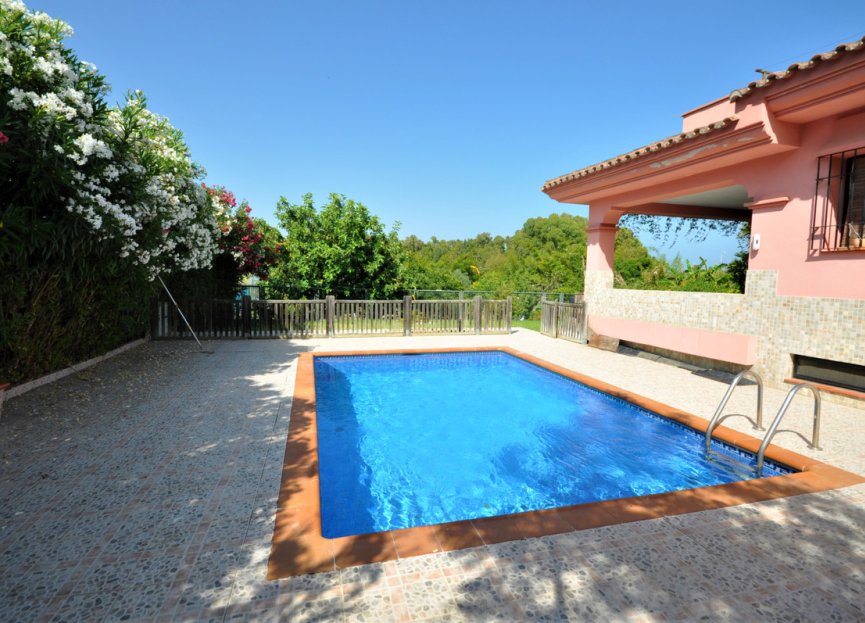 Resale - House - Detached Villa - Casares - Casares Playa