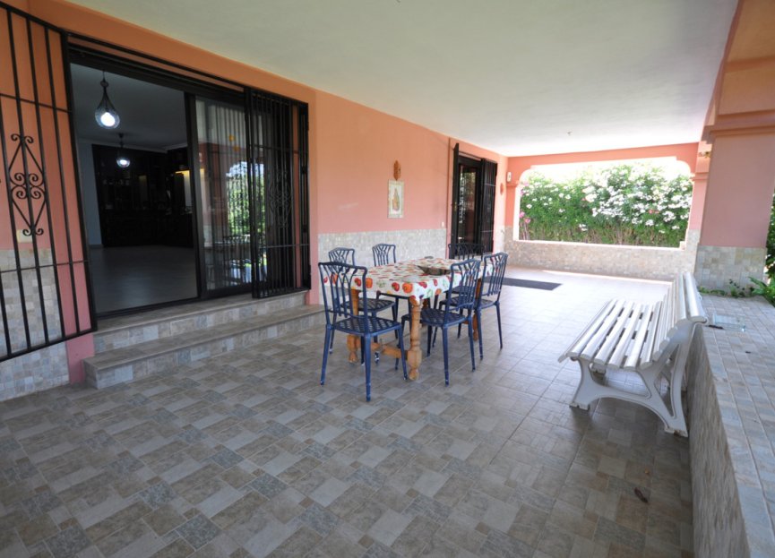 Resale - House - Detached Villa - Casares - Casares Playa