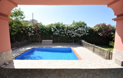 Resale - House - Detached Villa - Casares - Casares Playa