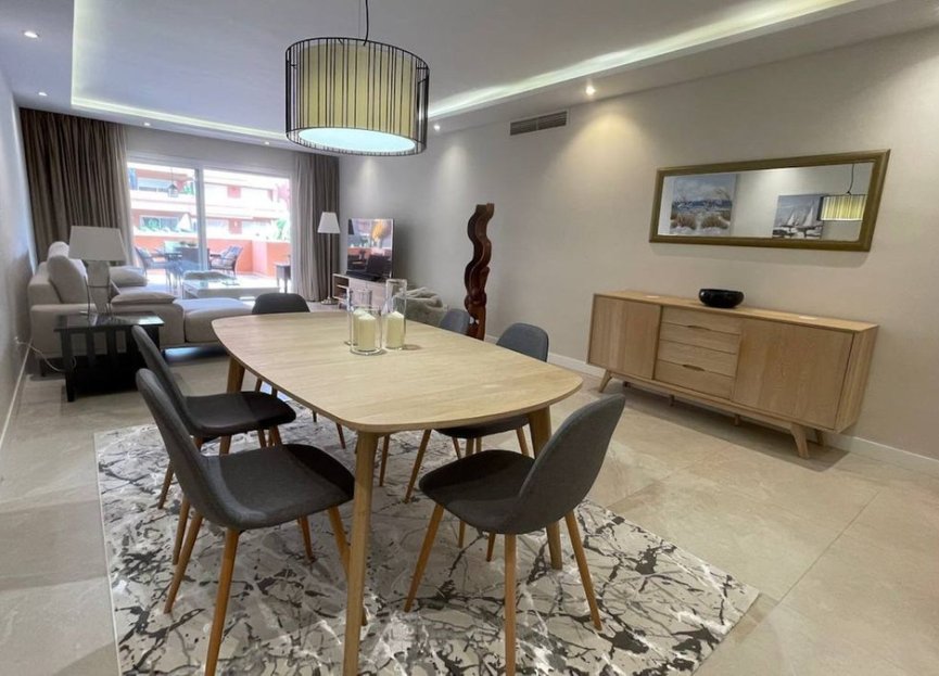 Reventa - Ground floor apartment - Marbella - Puerto Banús