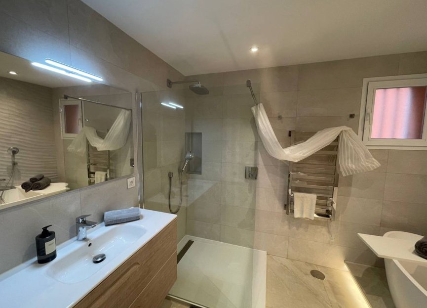 Reventa - Ground floor apartment - Marbella - Puerto Banús