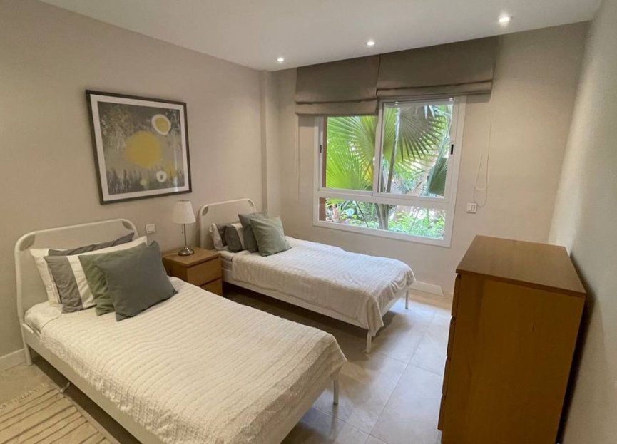 Reventa - Ground floor apartment - Marbella - Puerto Banús