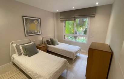 Reventa - Ground floor apartment - Marbella - Puerto Banús