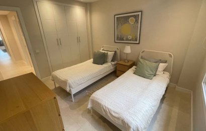 Reventa - Ground floor apartment - Marbella - Puerto Banús