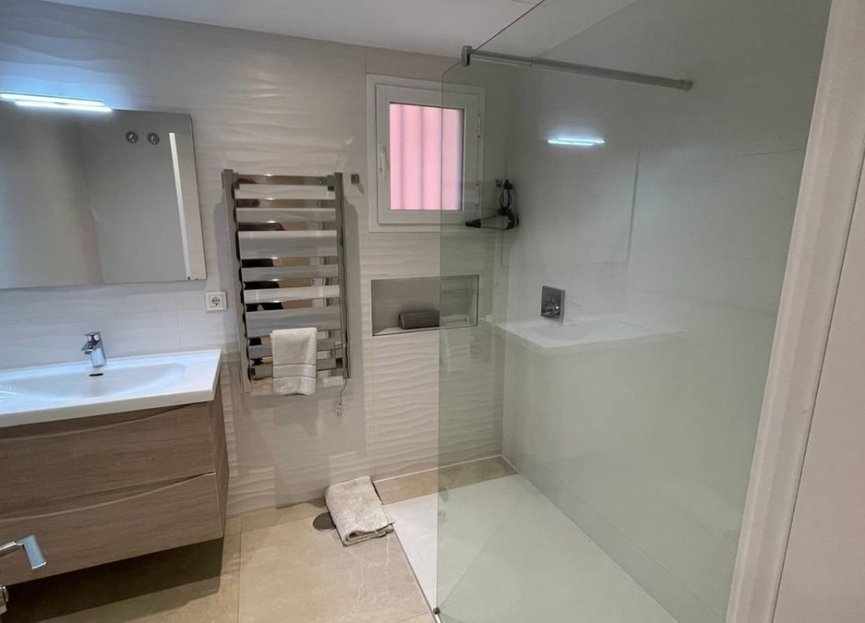 Reventa - Ground floor apartment - Marbella - Puerto Banús