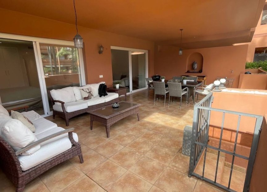 Reventa - Ground floor apartment - Marbella - Puerto Banús